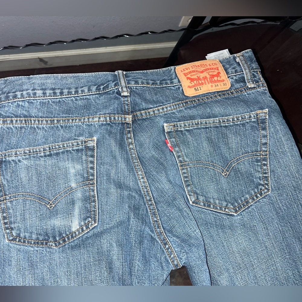 Levi jeans slim fit